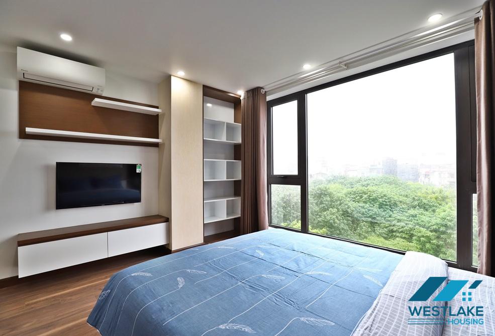 Afordable price 02 bedrooms apartment for rent on Xuan La street, Tay Ho, Ha Noi