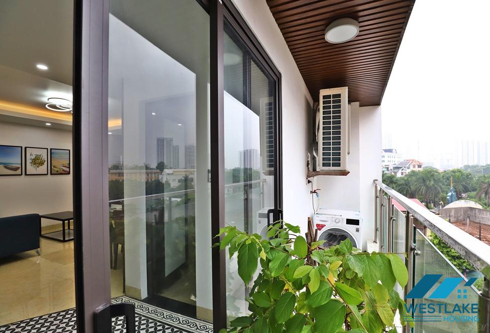 Afordable price 02 bedrooms apartment for rent on Xuan La street, Tay Ho, Ha Noi