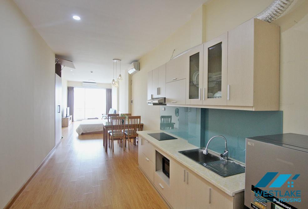 Lake view studio apartment for rent in Tay Ho, Ha Noi