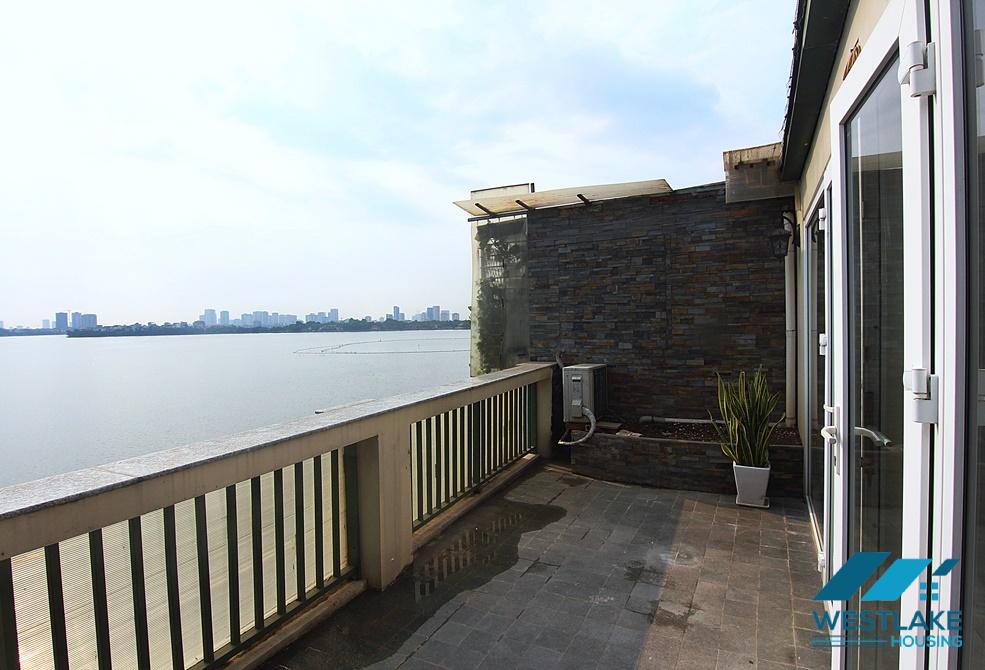 A lake side 2 bedroom apartment for rent in Vu Mien, Tay Ho