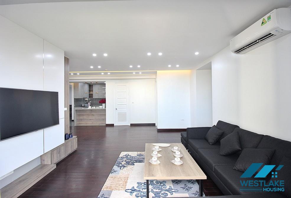 Splendid condo apartment for rent in Ciputra Complex, Tay Ho ward, Ha Noi Splendid condo apartment for rent in Ciputra Complex, Tay Ho ward, Ha Noi