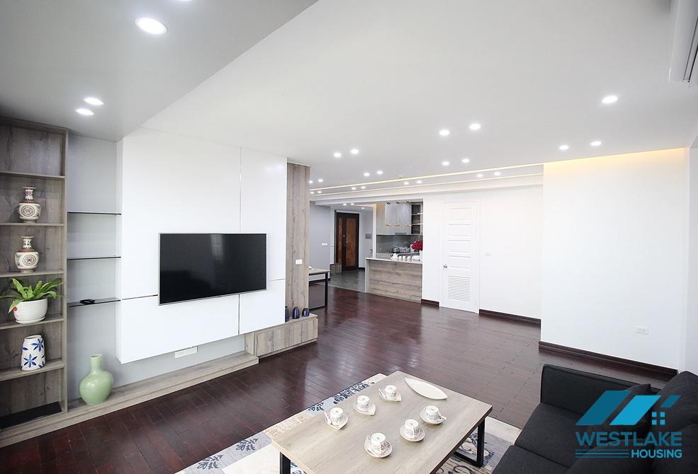 Splendid condo apartment for rent in Ciputra Complex, Tay Ho ward, Ha Noi Splendid condo apartment for rent in Ciputra Complex, Tay Ho ward, Ha Noi