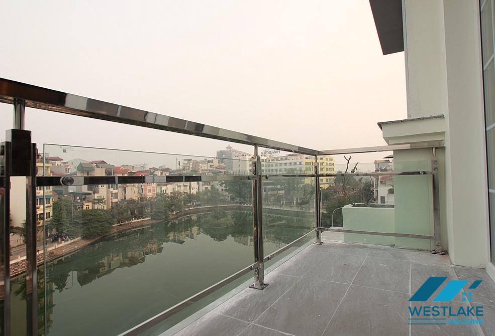 A nice 2 bedroom apartment with lake view for rent in Vu Mien, Tay Ho