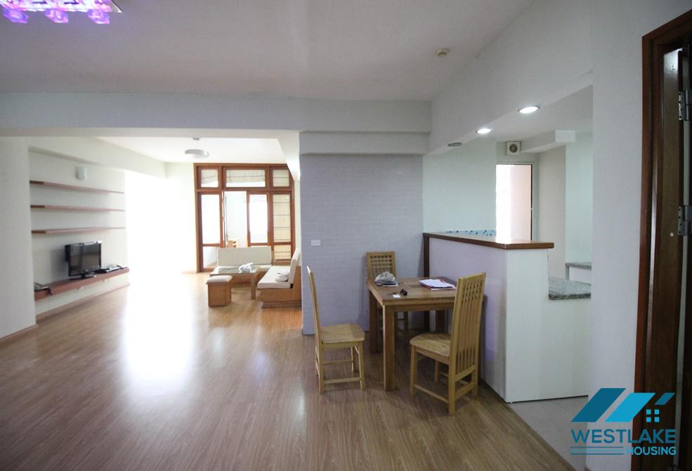 Cho thuê căn hộ 3 phòng ngủ đẹp tại tòa E, khu đô thị Ciputra, Hà Nội Cho thuê căn hộ 3 phòng ngủ đẹp tại tòa E, khu đô thị Ciputra, Hà Nội