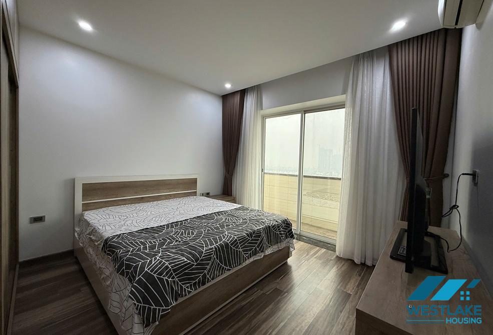 A nice and new 3 bedroom apartment for rent in Ciputra, Tay ho, Ha noi