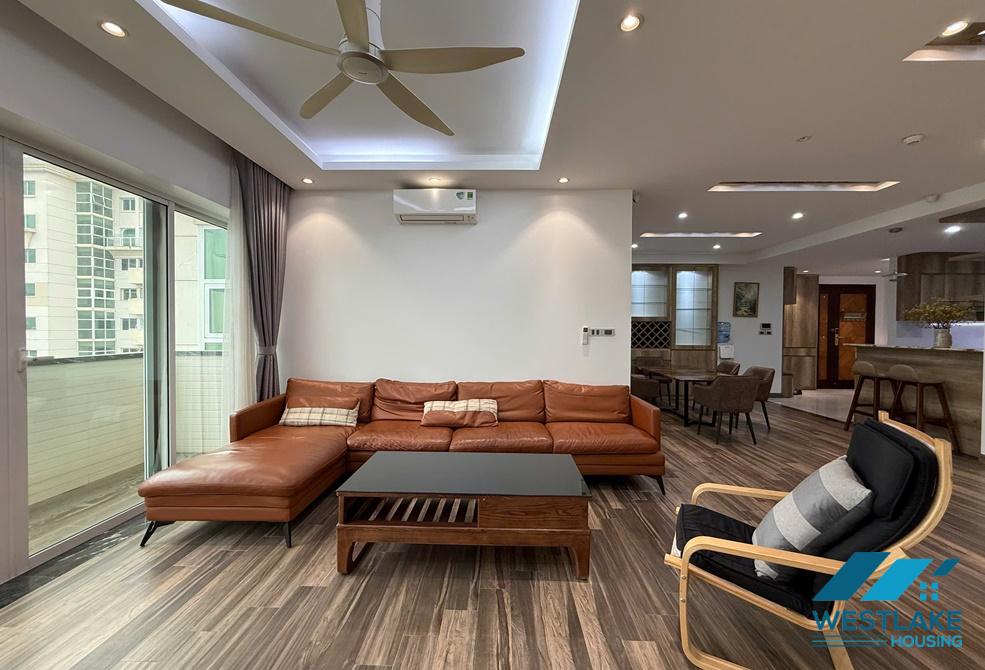 A nice and new 3 bedroom apartment for rent in Ciputra, Tay ho, Ha noi