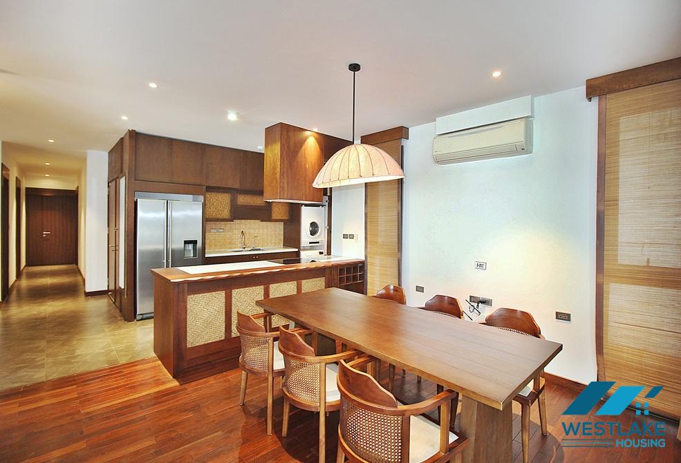 Gorgeous 3 bedrooms apartment with beautiful lake view in Tay Ho, Ha Noi