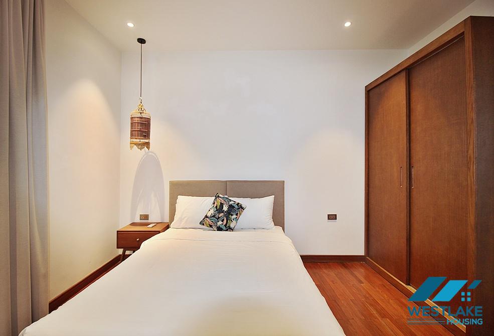 High quality 04 bedrooms apartment for rent in Xom Chua area, Tay Ho, Hanoi