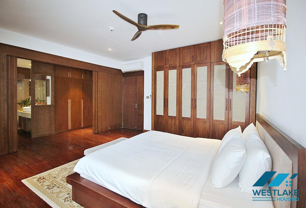 High quality 04 bedrooms apartment for rent in Xom Chua area, Tay Ho, Hanoi