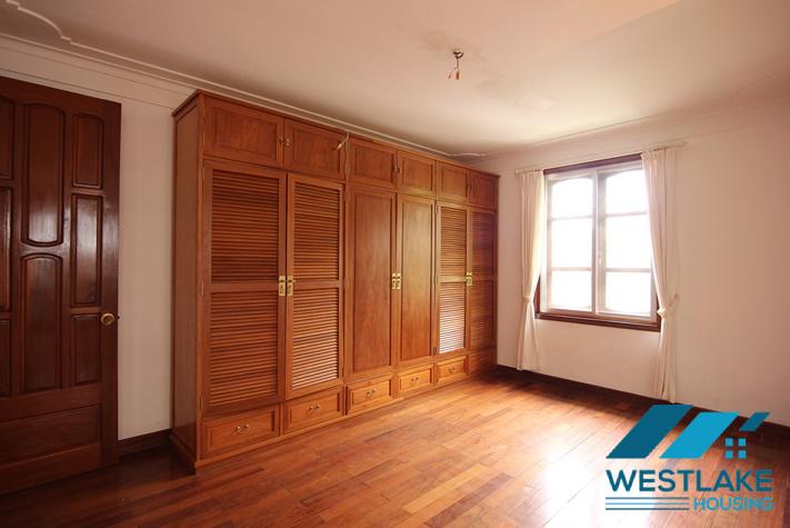 Biệt Thự 5 Phòng Ngủ Đẹp Rộn Rãi, Sáng Thoáng Cho Thuê Tại Tây Hồ, Hà Nội Biệt Thự 5 Phòng Ngủ Đẹp Rộn Rãi, Sáng Thoáng Cho Thuê Tại Tây Hồ, Hà Nội