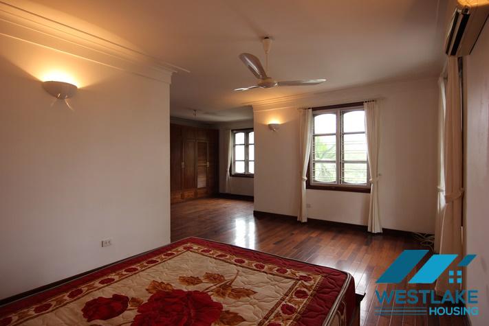 Biệt Thự 5 Phòng Ngủ Đẹp Rộn Rãi, Sáng Thoáng Cho Thuê Tại Tây Hồ, Hà Nội Biệt Thự 5 Phòng Ngủ Đẹp Rộn Rãi, Sáng Thoáng Cho Thuê Tại Tây Hồ, Hà Nội