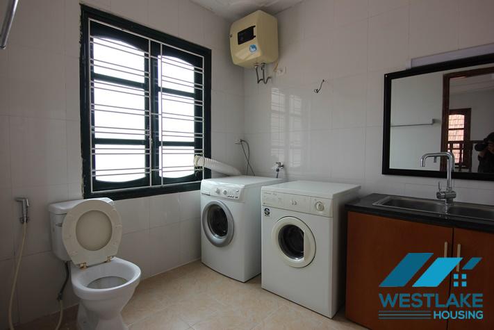 Biệt Thự 5 Phòng Ngủ Đẹp Rộn Rãi, Sáng Thoáng Cho Thuê Tại Tây Hồ, Hà Nội Biệt Thự 5 Phòng Ngủ Đẹp Rộn Rãi, Sáng Thoáng Cho Thuê Tại Tây Hồ, Hà Nội