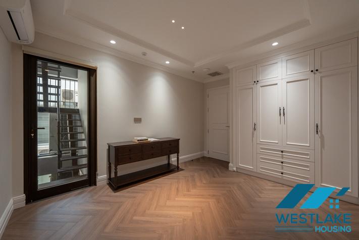 Brand new and modern 03-bedroom apartment with amazing lake view for rent in Tay Ho, Ha Noi