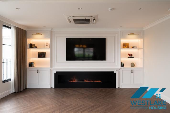 Brand new and modern 03-bedroom apartment with amazing lake view for rent in Tay Ho, Ha Noi