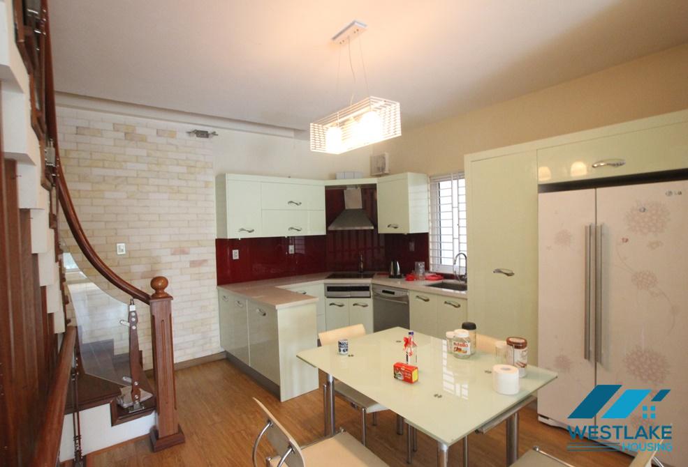 A good 3bedroom house for rent in Vu Mien, Tay Ho A good 3bedroom house for rent in Vu Mien, Tay Ho