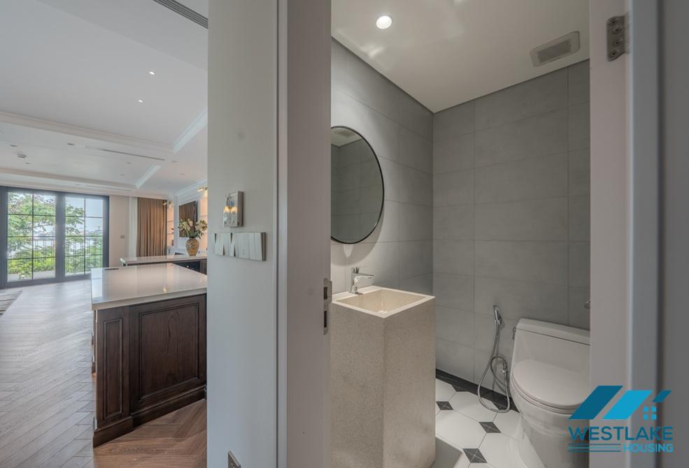 Luxurious 04-bedroom apartment with beautiful West lake view for rent in Tay Ho, Ha Noi