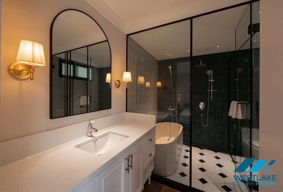 Luxurious 04-bedroom apartment with beautiful West lake view for rent in Tay Ho, Ha Noi