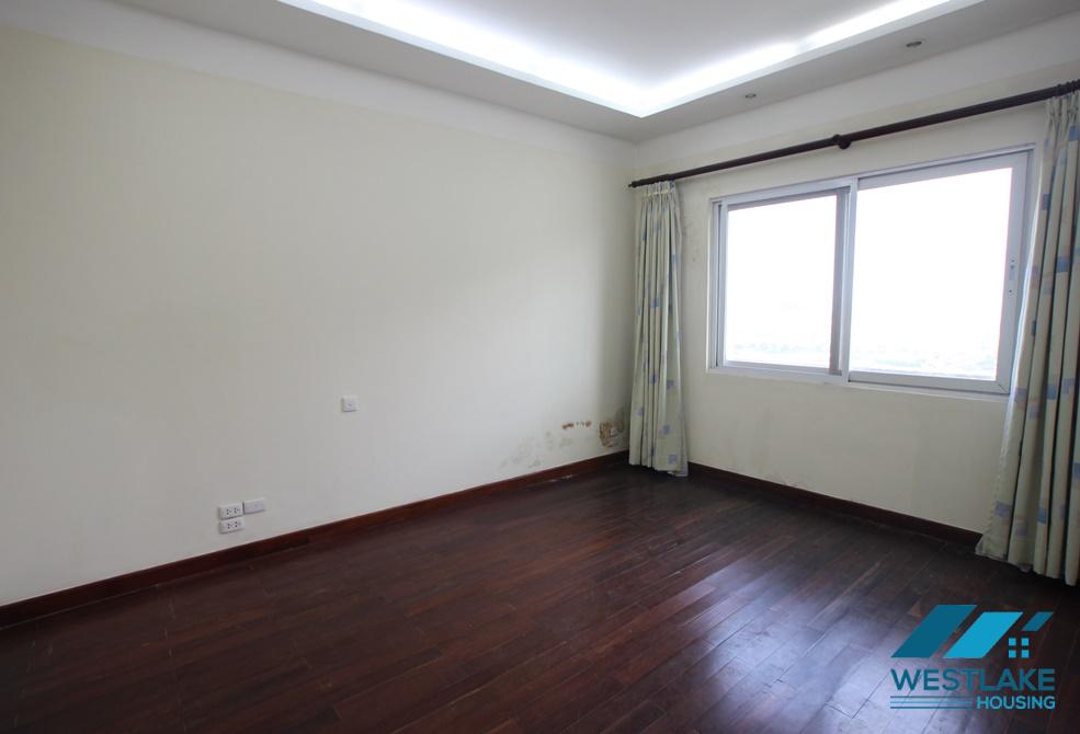 Nice penthouse apartment for rent in E Tower, Ciputra, Tay Ho, Ha Noi Nice penthouse apartment for rent in E Tower, Ciputra, Tay Ho, Ha Noi