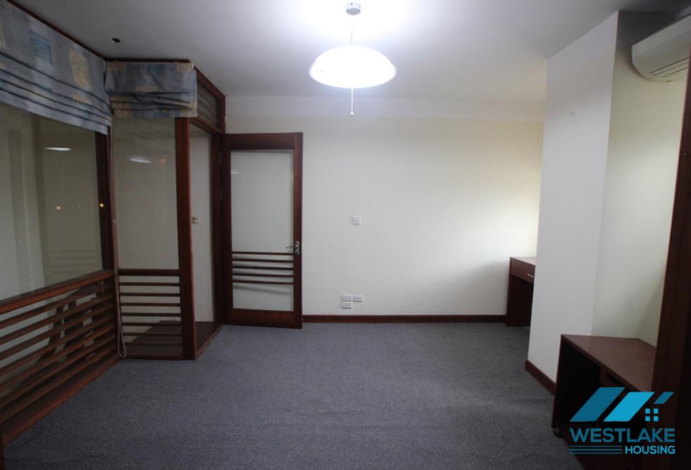 Nice penthouse apartment for rent in E Tower, Ciputra, Tay Ho, Ha Noi Nice penthouse apartment for rent in E Tower, Ciputra, Tay Ho, Ha Noi