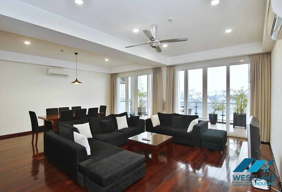 Duplex 2 bedrooms and 01 working room apartment with lake view for rent in Xuan Dieu,Tay Ho