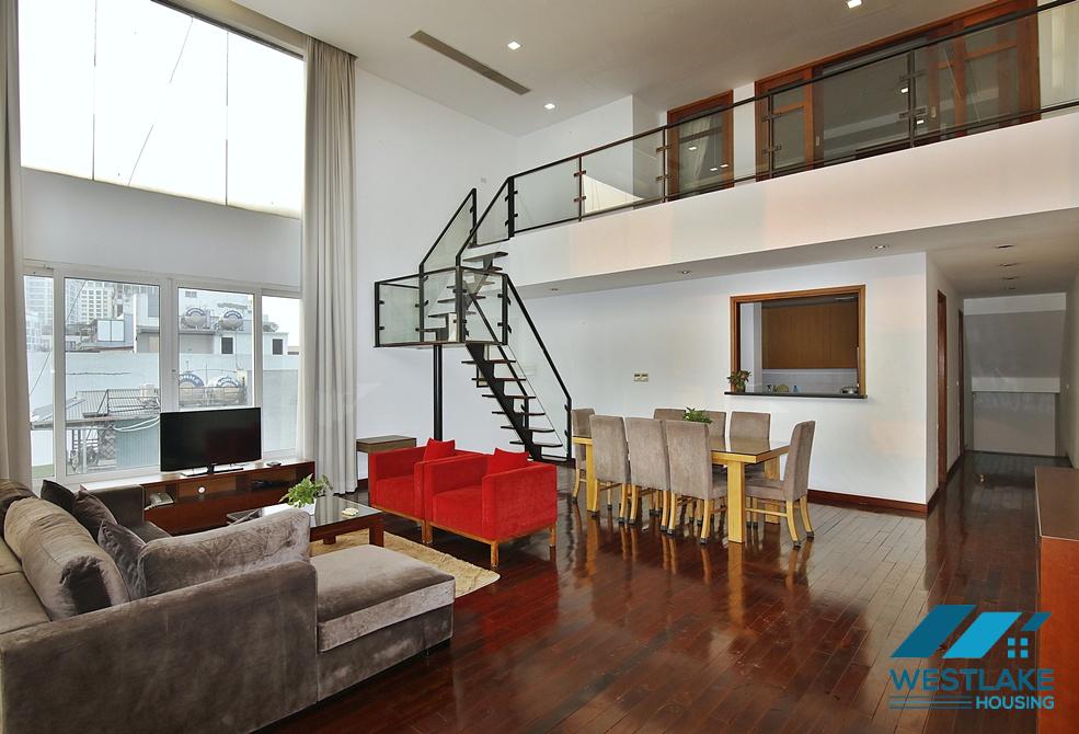 Beautiful West lake view, duplex 03 bedrooms apartment for rent in Xuan Dieu, Tay Ho, Ha Noi