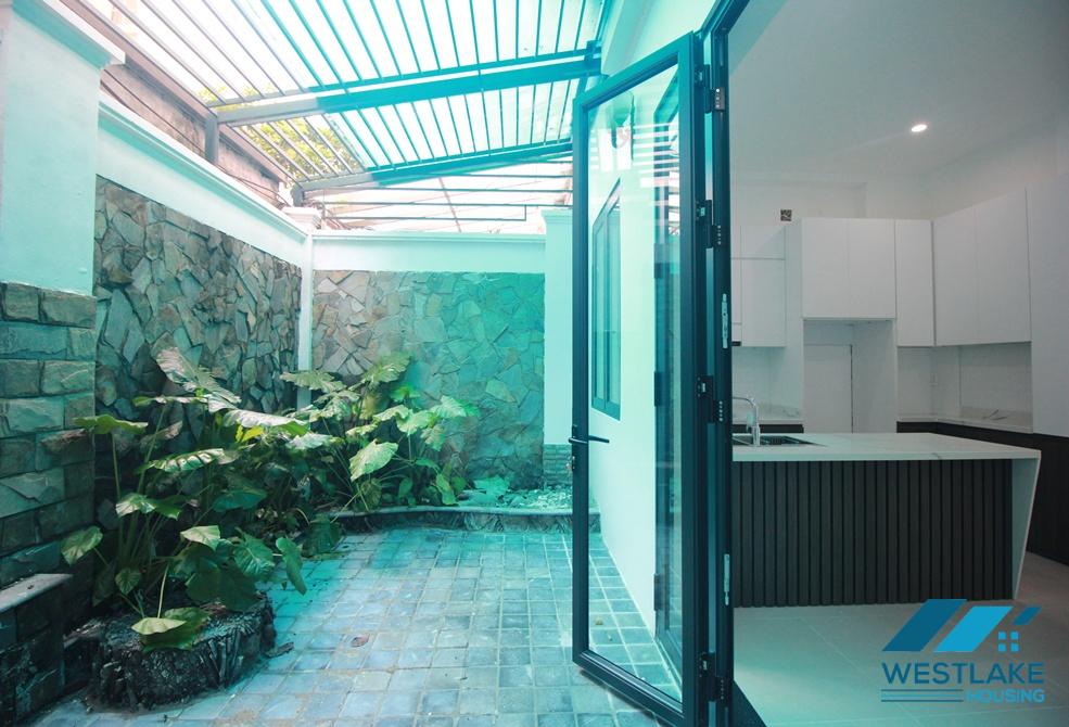 Newly renovated 04-bedroom house in C Block, Ciputra, Ha Noi for rent Newly renovated 04-bedroom house in C Block, Ciputra, Ha Noi for rent