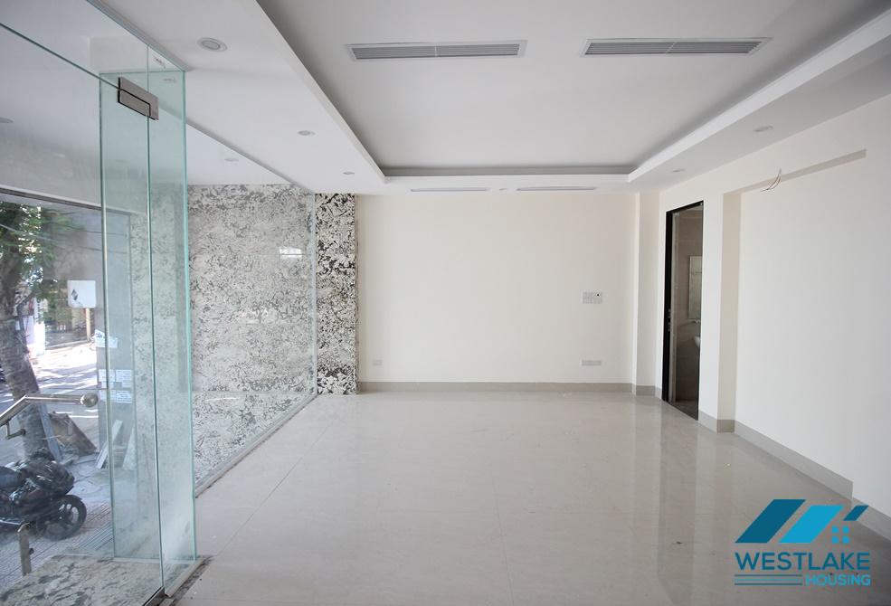 A beautiful office building for rent in Tay Ho, Ha Noi A beautiful office building for rent in Tay Ho, Ha Noi