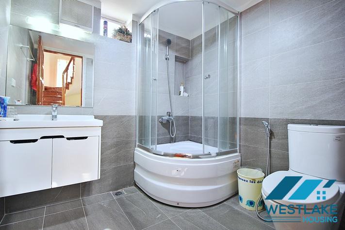 Cho Thuê Nhà 5 Phòng Ngủ, Ban Công Sân Vườn Rộng Rãi Thoáng Mát Tại Nghi Tàm, Tây Hồ, Hà Nội Cho Thuê Nhà 5 Phòng Ngủ, Ban Công Sân Vườn Rộng Rãi Thoáng Mát Tại Nghi Tàm, Tây Hồ, Hà Nội