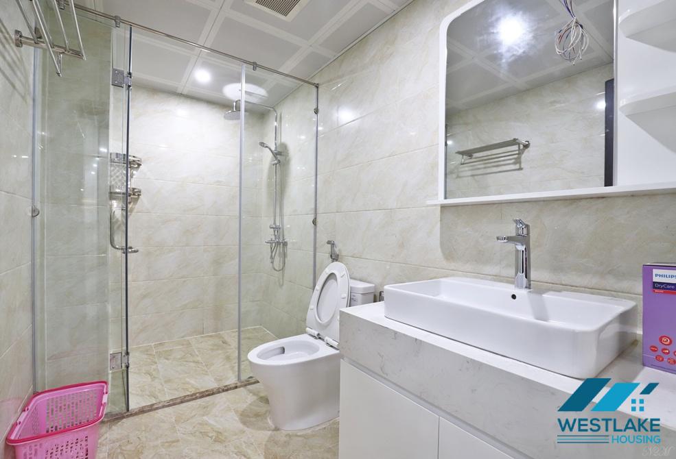 Good price 02 bedrooms apartment for rent on Xuan La street, Tay Ho, Ha Noi