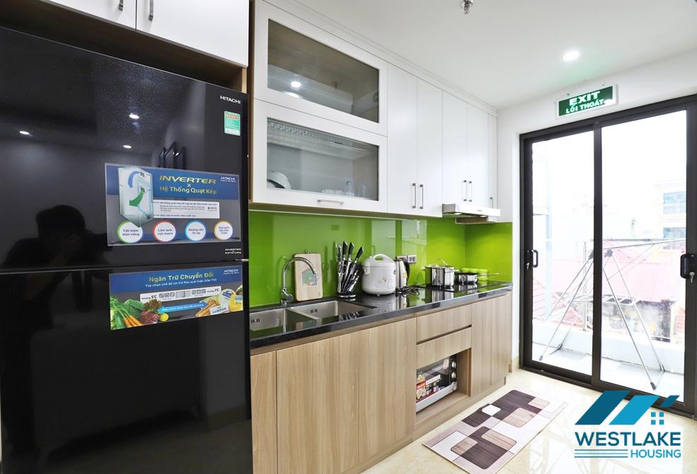 Good price 02 bedrooms apartment for rent on Xuan La street, Tay Ho, Ha Noi