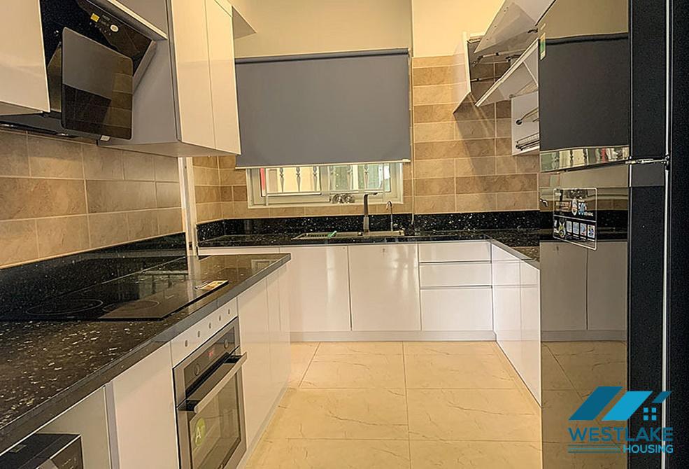 An elegant and stylish 4 bedroom apartment for rent in Ciputra E Tower, Tay Ho, Ha Noi