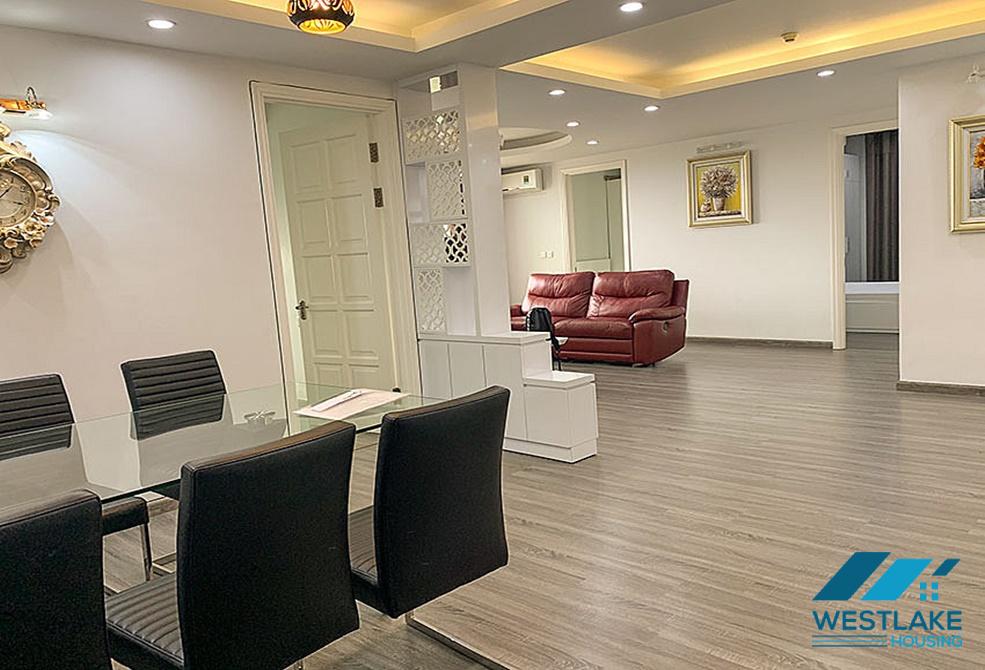 An elegant and stylish 4 bedroom apartment for rent in Ciputra E Tower, Tay Ho, Ha Noi
