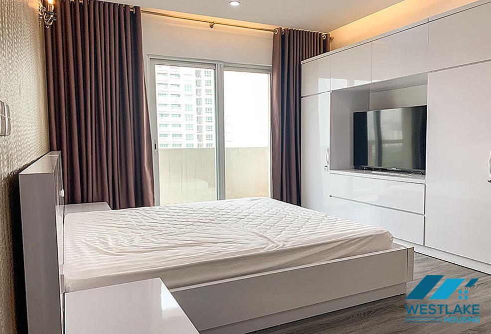 An elegant and stylish 4 bedroom apartment for rent in Ciputra E Tower, Tay Ho, Ha Noi