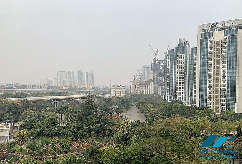 An elegant and stylish 4 bedroom apartment for rent in Ciputra E Tower, Tay Ho, Ha Noi