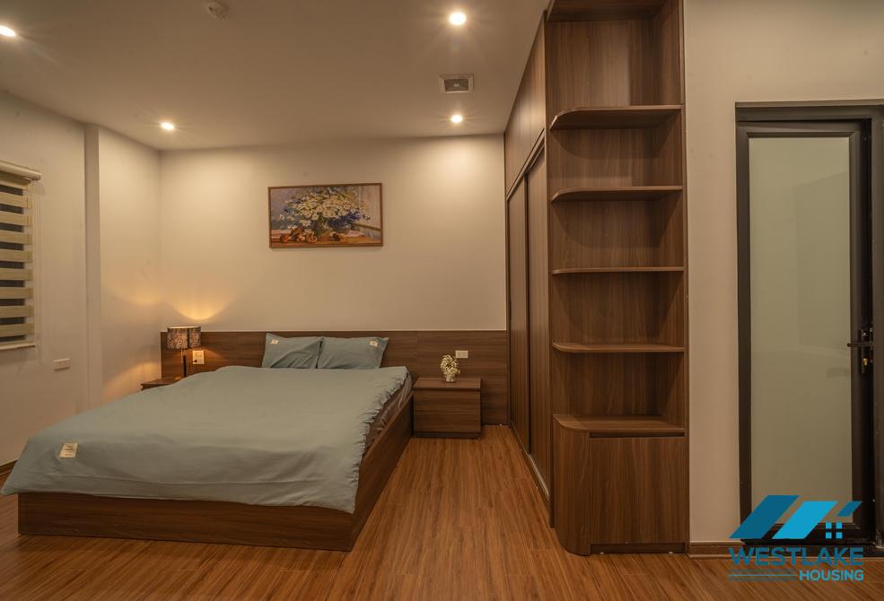 Lake view 02-bedroom apartment for rent on Vu Mien street, Tay Ho, Ha Noi