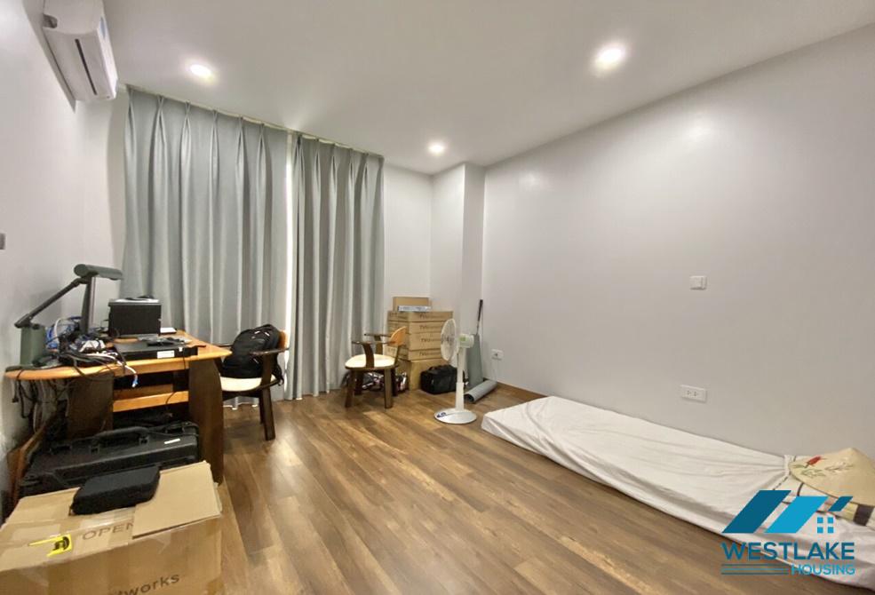 Cho thuê căn hộ 3 phòng ngủ xinh xắn, hiện đại tại khu đô thị Ciputra, Hà Nội Cho thuê căn hộ 3 phòng ngủ xinh xắn, hiện đại tại khu đô thị Ciputra, Hà Nội