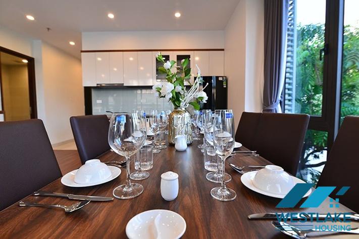 Modern 3 bedrooms apartment with huge balcony for rent in Tay Ho, Ha Noi