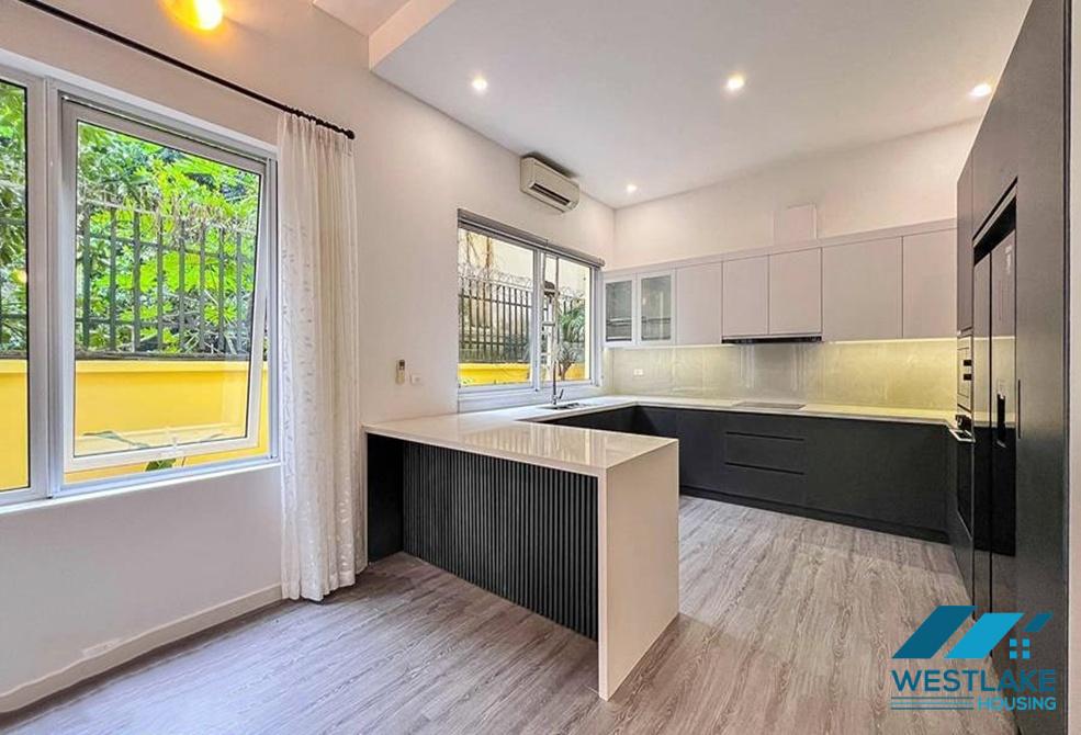 Renovated 05-bedrooms house with swimming pool for rent in Tay Ho, Ha Noi