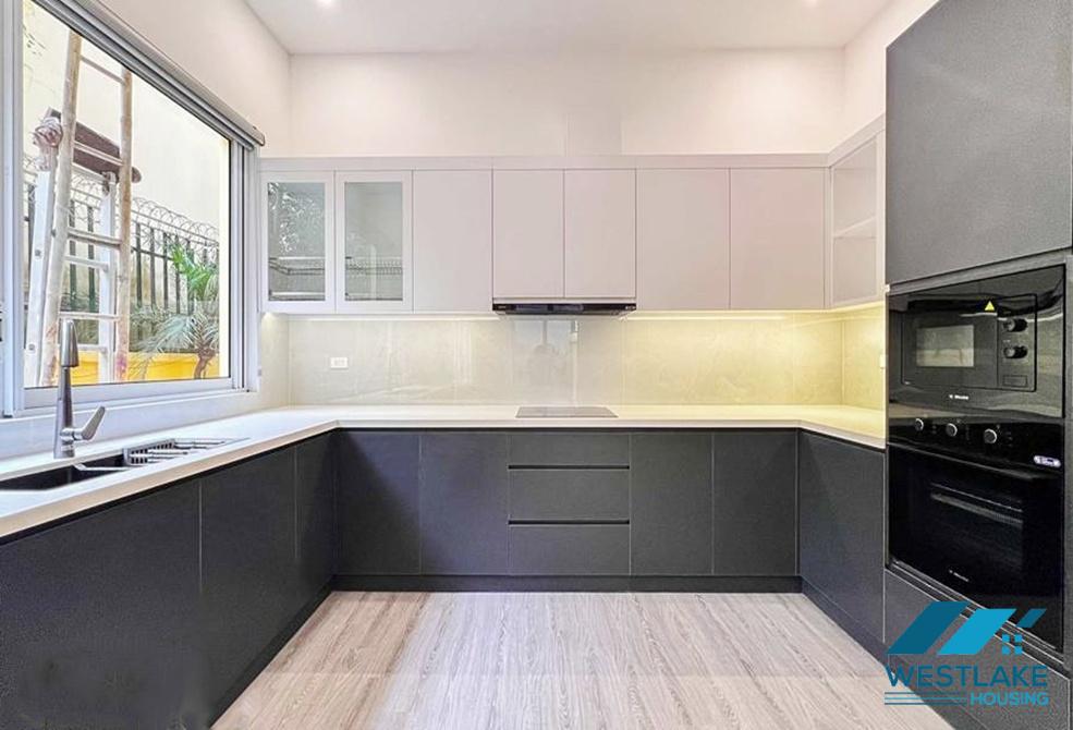 Nhà 5 Phòng Ngủ Mới Cải Tạo Lại Đẹp, Hiện Đại Có Hồ Bơi Ngoài Trời Cho Thuê Tại Tây Hồ, Hà Nội