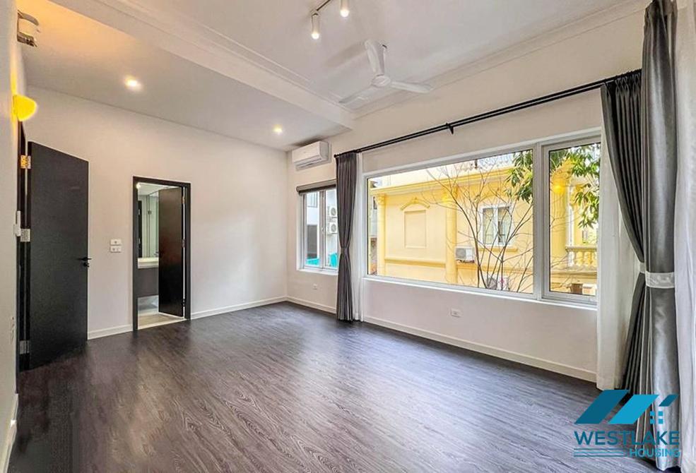 Nhà 5 Phòng Ngủ Mới Cải Tạo Lại Đẹp, Hiện Đại Có Hồ Bơi Ngoài Trời Cho Thuê Tại Tây Hồ, Hà Nội