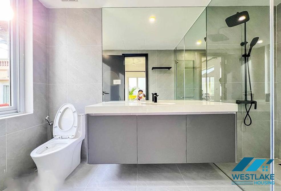 Nhà 5 Phòng Ngủ Mới Cải Tạo Lại Đẹp, Hiện Đại Có Hồ Bơi Ngoài Trời Cho Thuê Tại Tây Hồ, Hà Nội