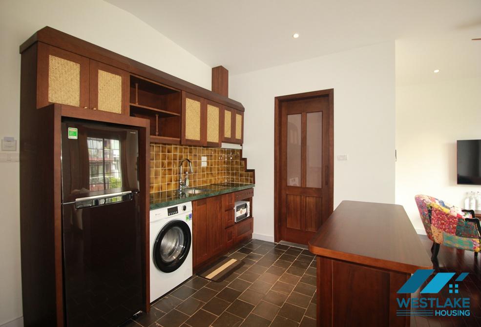 Cosy 02-bedrooms apartment near West lake, Tay Ho, Ha Noi for rent