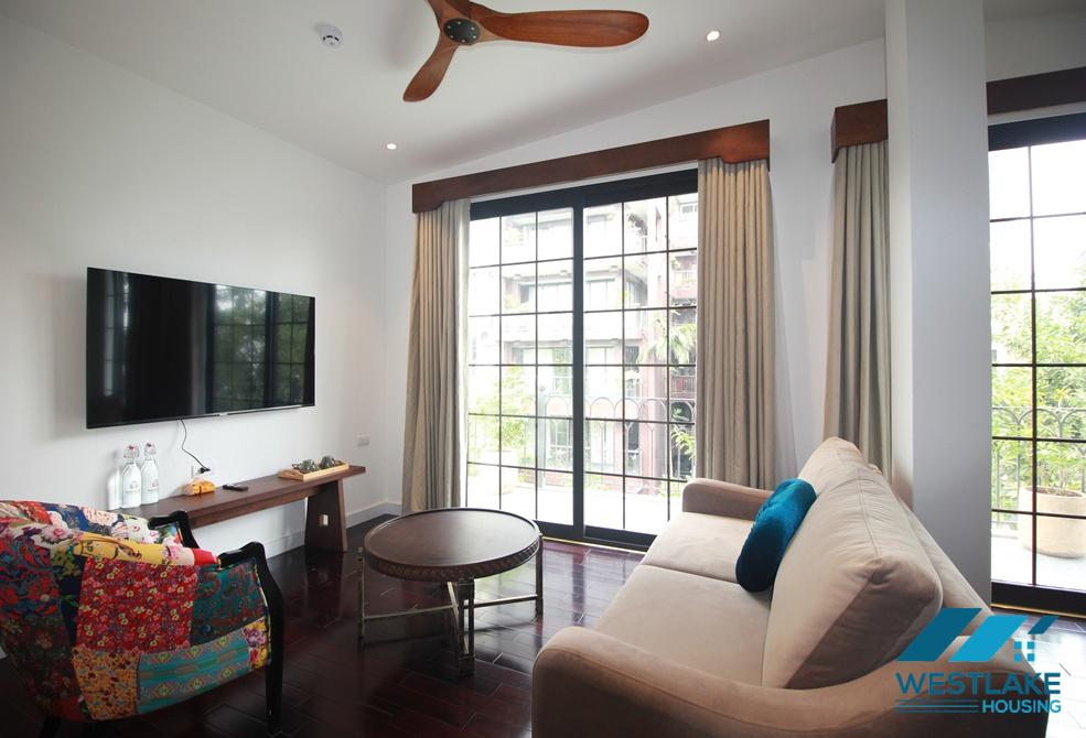 Cosy 02-bedrooms apartment near West lake, Tay Ho, Ha Noi for rent