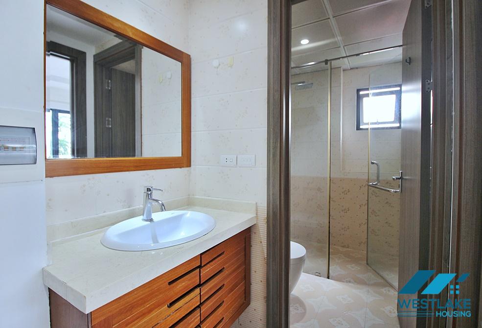 A bright and big 1 bedroom apartment for rent in Tu Hoa, Tay Ho