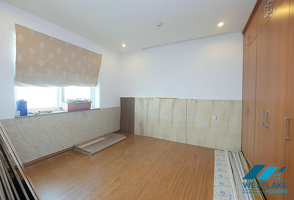 An amazingly nice and affordable penthouse apartment for rent in E tower, Ciputra