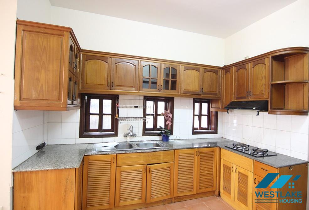A large 4 bedroom house for rent in Tu Hoa, Tay Ho, Ha Noi