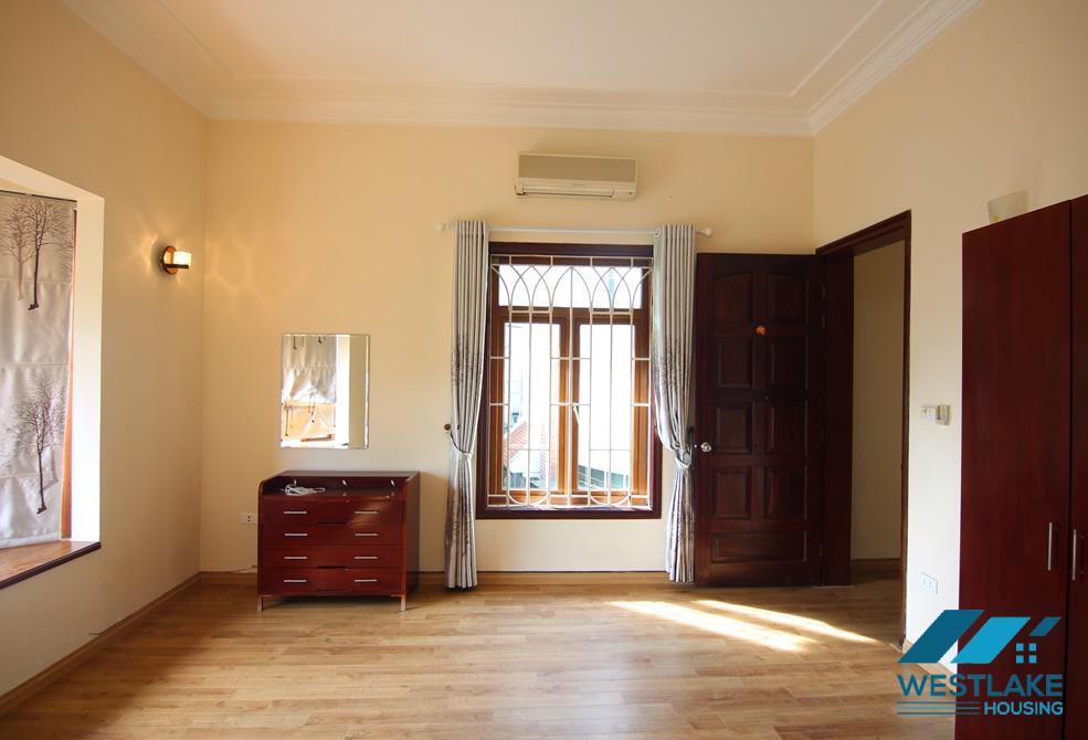 A large 4 bedroom house for rent in Tu Hoa, Tay Ho, Ha Noi