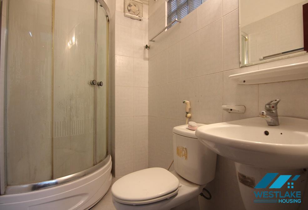 A cheap house with 4 bedroom for rent in Tu Hoa, Tay Ho