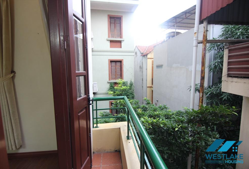 A cheap house with 4 bedroom for rent in Tu Hoa, Tay Ho