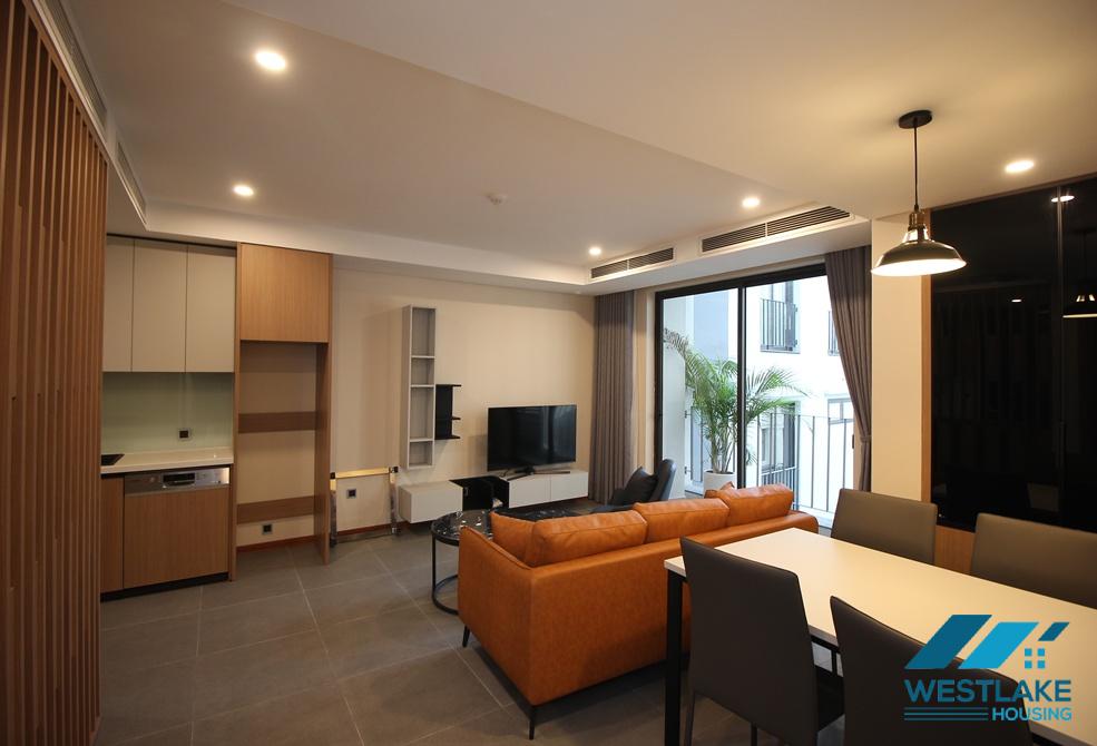 Clean and modern 02 bedrooms apartment on high floor in Tay Ho street, Tay Ho, Ha Noi for rent